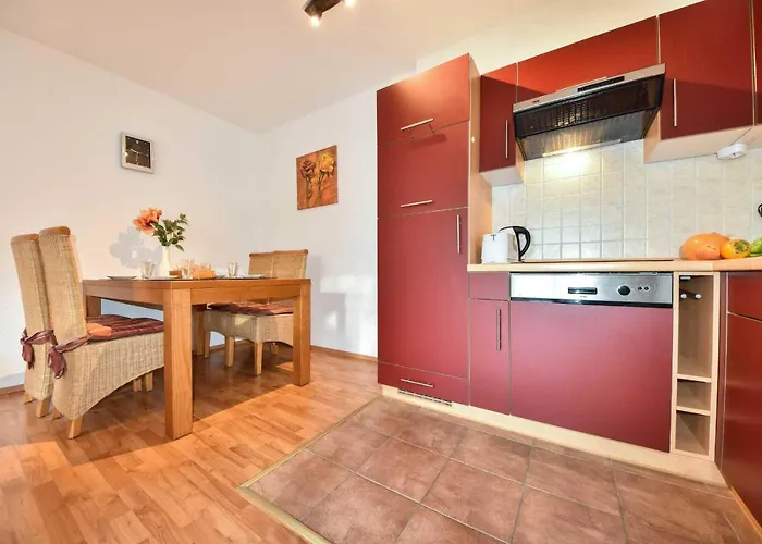 Steinersberg 4 公寓 *